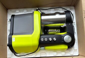 Prodám profesionální šnekový odšťavňovač Santos N65 - 3