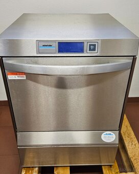 Profi podstolová myčka Winterhalter UC-L - 3