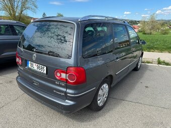 VW SHARAN, 2.0TDI 103kw, 2007, 7míst, Oprava, číst - 3