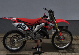 Honda CR125 - 3