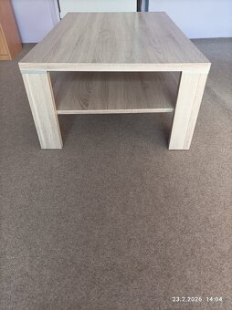 KONFERENCNI STOLEK - 3