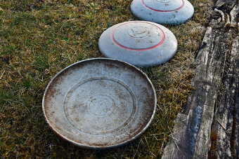 Plechové puklice Škoda nálezový stav - 3