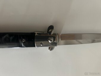 Vystřelovací nůž - 3