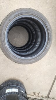 Sava Intensa UHP2 215/45R17 - 3