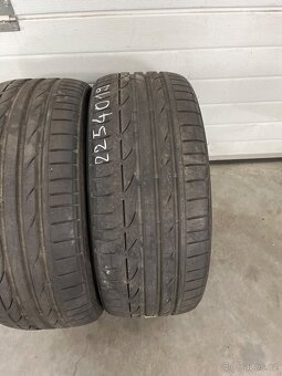 Letní pneu 225/40/19 - 3