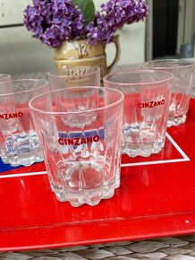 Sklenky cinzano a Becher - 3
