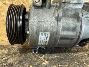KLIMAKOMRPESOR 8FK351322-741 - 3