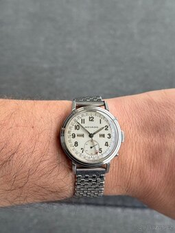 vintage hodinky Movado Triple Calender - 3