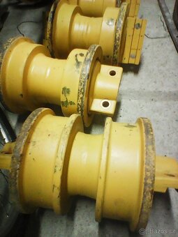 Pojazdové rolne pre buldozér T130/T170 - 3
