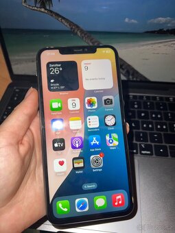 iPhone 11 Pro Max, 64GB - 3
