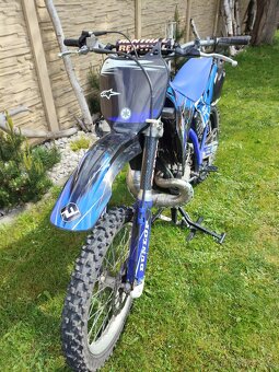 Yamaha YZ 250 - 3