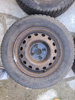 Zimní pneu 175/70 R14 - 3