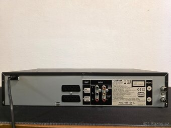 Toshiba DVD player/VCR recorder SD-38VE - 3