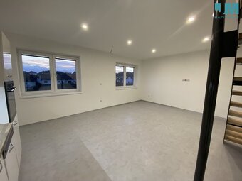 Pronájem, Byty 4 + KK, 100 m2 - Trnava, ev.č. 01333 - 3