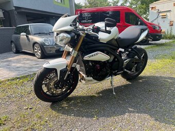 Triumph speed triple 1050 - 3