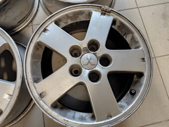 Alu disky Mitsubishi 5x114,3 6Jx16 ET38 - 3