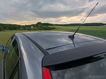 Citroen C4 1.4i - 3