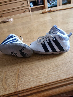 Capacky Adidas a ovci - 3