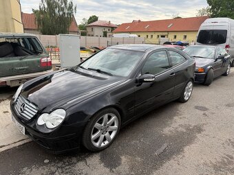 Mercedes Benz w203 230 kompressor sportcoupe - 3
