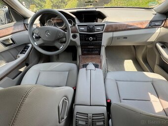 Mercedes-Benz E 250 CGI, benzín 150 kW, 7místná verze - 3