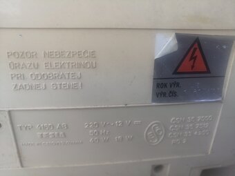 Přenosný čenobílý televizor Tesla Merkur - 3