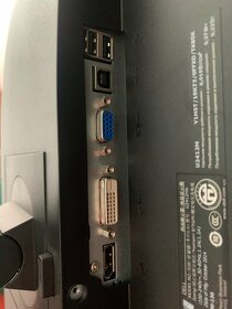 24" Dell UltraSharp U2412M + Reproduktor AX510 - 3