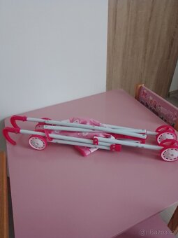 Kočárek pro panenky Hello Kitty - 3