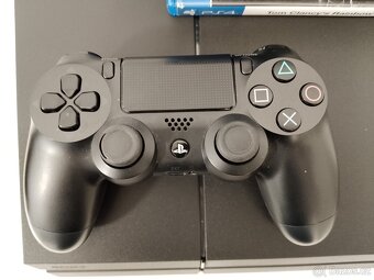 PlayStation 4 + 6 her - 3