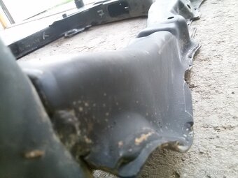 Nissan Qashqai J10: Nápravnice - 3