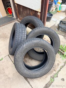 Zimní pneu Barum 215/65 r16c - 3