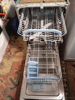 Myčka Indesit nerez, 45 cm, 7 programů, záruka 2 měsíce - 3