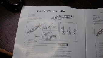 AKU RUČNÍ BRUSKA-NABÍJECÍ. - 3