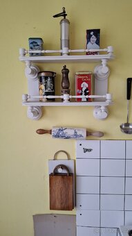 Různé bytové dekorace a cibuláky - 3