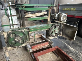 Kmenová pásová pila - 3