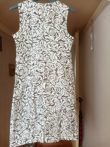 Pouzdrové šaty - 3