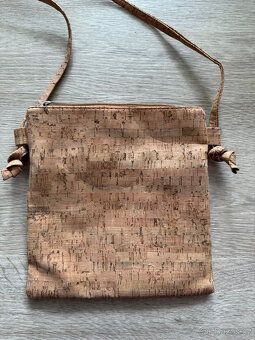 Korková taštička přes rameno - 3