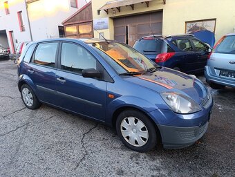 Ford Fiesta 1.3 i - 3