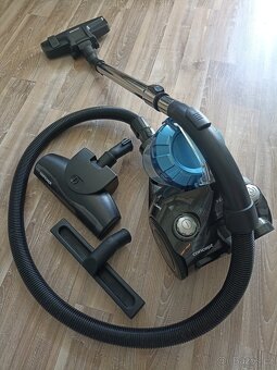 Cyklonový vysavač Concept VP5210 700W Vento - 3