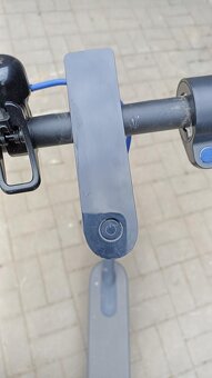 Elektrokoloběžka Mi electric scooter 3 - 3