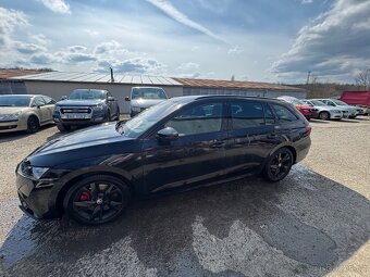 Škoda Octavia kombi 4 RS 2.0 TSI, 53tis km - 3