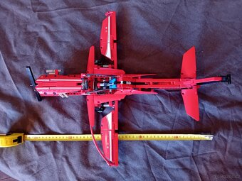 LEGO TECHNIC - už jen Letadlo a Bagr - 3