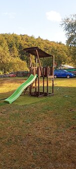 Zahradní domek se skluzavkou - 3