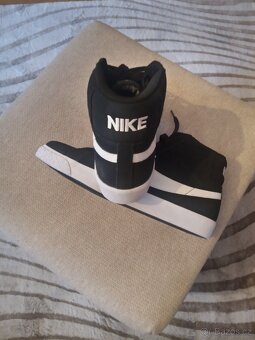 Boty Nike vel.45.5 - nové - pouze osobní odběr Praha - 3