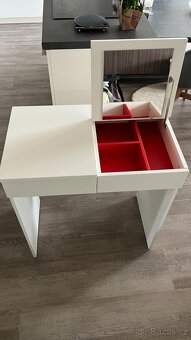 Toaletní stolek (IKEA BRIMNES) - 3