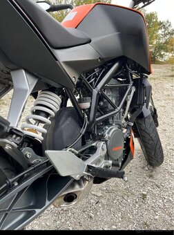 KTM Duke 125 ABS 2015 - 3