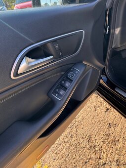 Mercedes Benz CLA 200d Shooting brake - 3