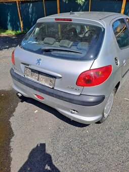 Peugeot 206 HDI 1.4 D - 3