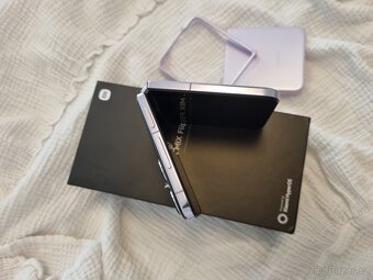 Xiaomi Mix Flip - 3