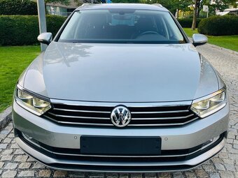 Volkswagen Passat 2.0TDI MANUÁL LED KAMERA VÝHŘEV SERVISKA - 3