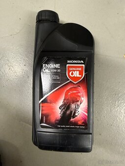 Motorový olej pro skútry Honda 10W-30 MB (JASO MB) - 1.5L - 3